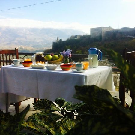 Guesthouse Celo Gjirokastër Exterior foto