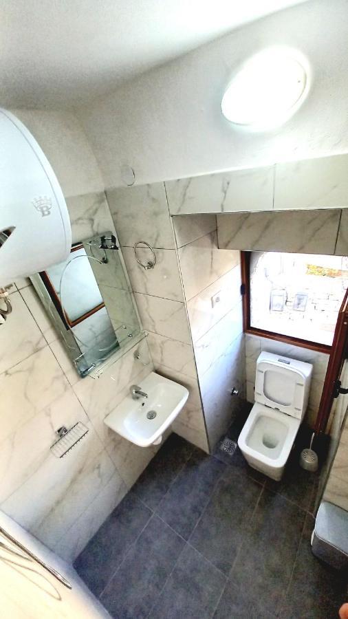 Guesthouse Celo Gjirokastër Exterior foto
