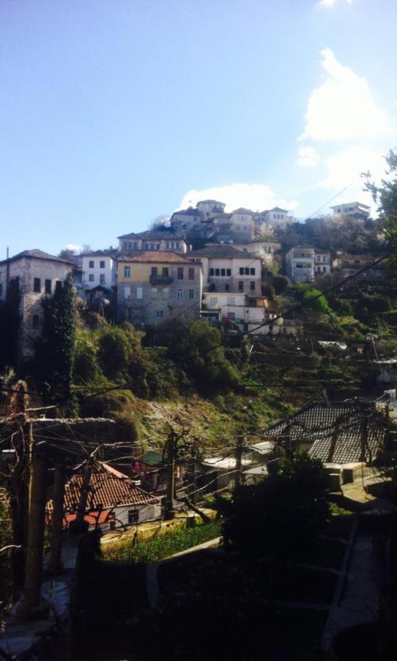 Guesthouse Celo Gjirokastër Exterior foto