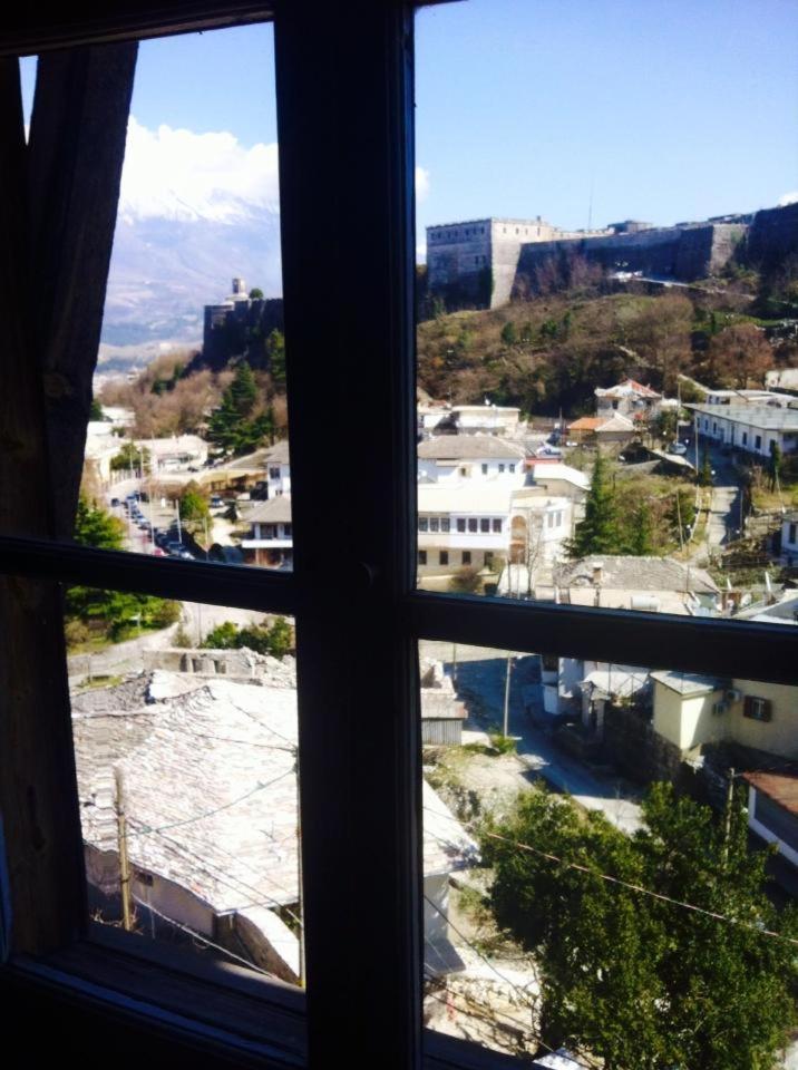 Guesthouse Celo Gjirokastër Exterior foto